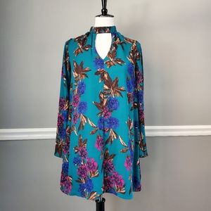 Adorable Everly dress size S